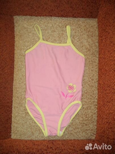 Купальники на 2-3 года