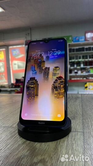 Xiaomi Redmi 8, 4/64 ГБ
