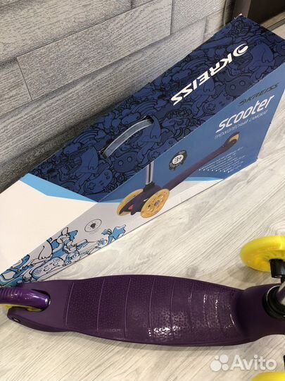 Самокат новый (от 1 до 5 лет )
