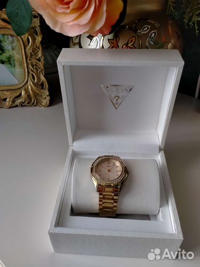 Часы guess женские