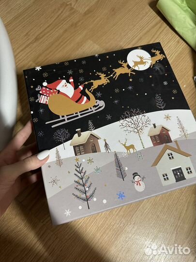 Коробки подарочные