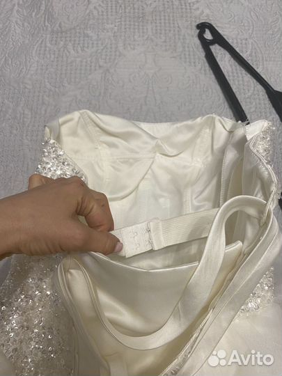 Свадебное платье 42-44 размер