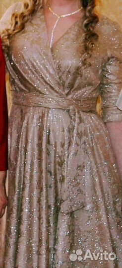 Вечернее платье