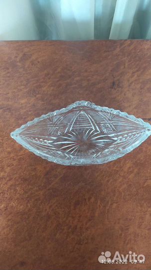 Хрустальная ваза