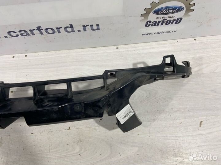 Кронштейн переднего бампера Ford Kuga 1 (08-12)