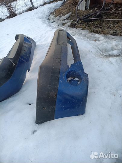 Бамперы на Рено Логан