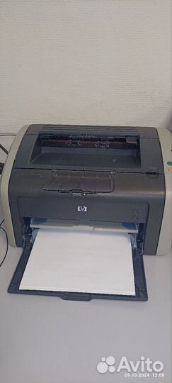 Продам принтер hp 1010