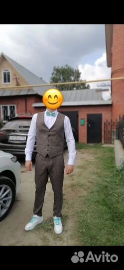 Мужской костюм тройка 50 52