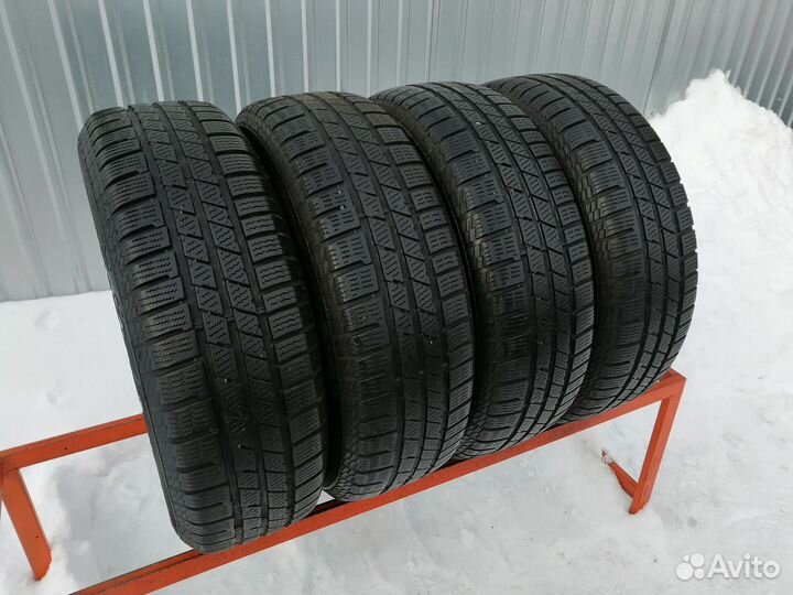 Continental ContiCrossContact Winter 215/70 R16 102T