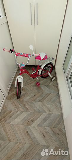 Детский велосипед для девочки до 7лет