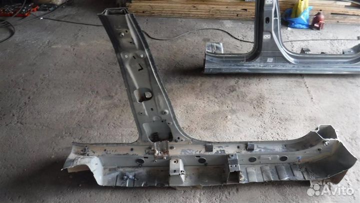 Порог со стойкой левый Peugeot 301 2012