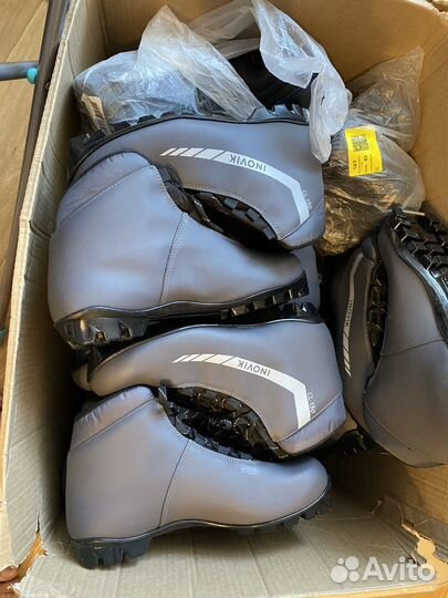 Лыжные ботинки