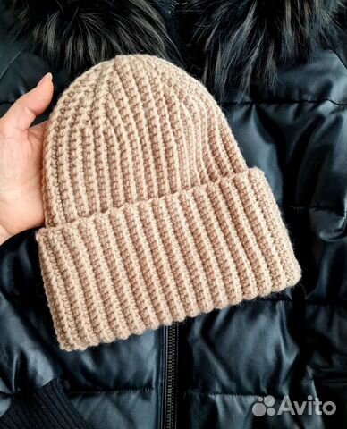 Шапка женская вязаная ручная работа