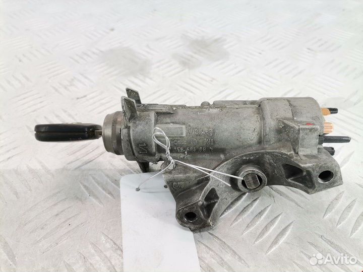 Замок зажигания для Volkswagen Passat 5 4B0905851