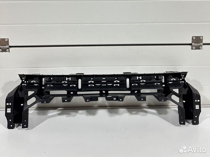 Панель верхней решетки радиатора Baic U5 plus