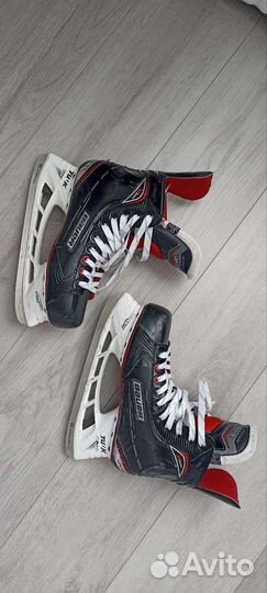 Хоккейные коньки bauer vapor x500