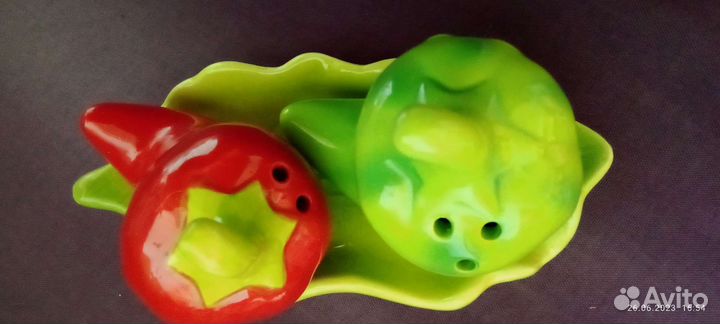 Солонка и перечница