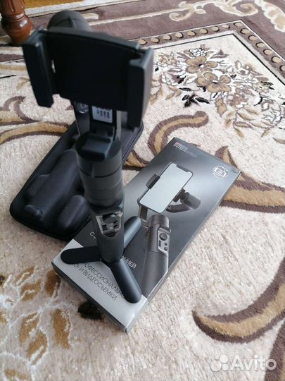 Монопод с 3D стабилизацией