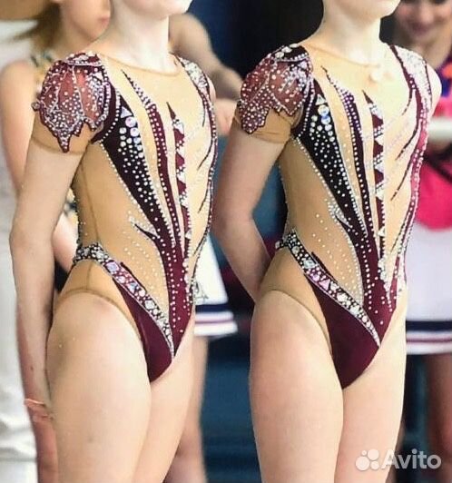 Пошив купальников для синхронного плавания