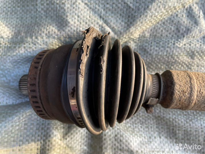 Привод передний VW Passat B5 2.3 AGZ 150 л.с