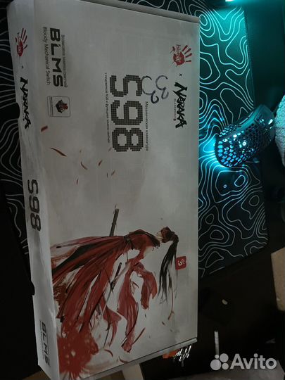 Игровая механическая клавиатура bloody s98