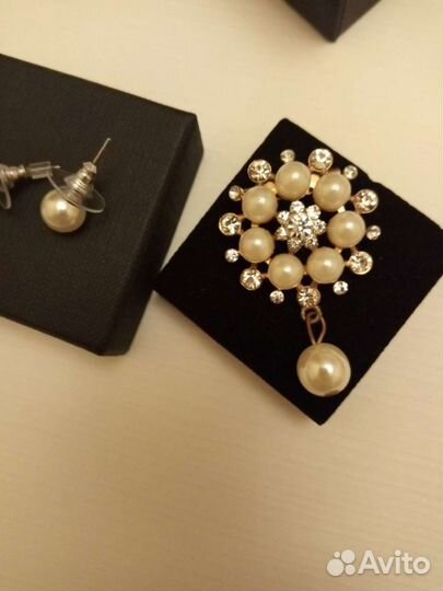 Брошь и серьги СССР