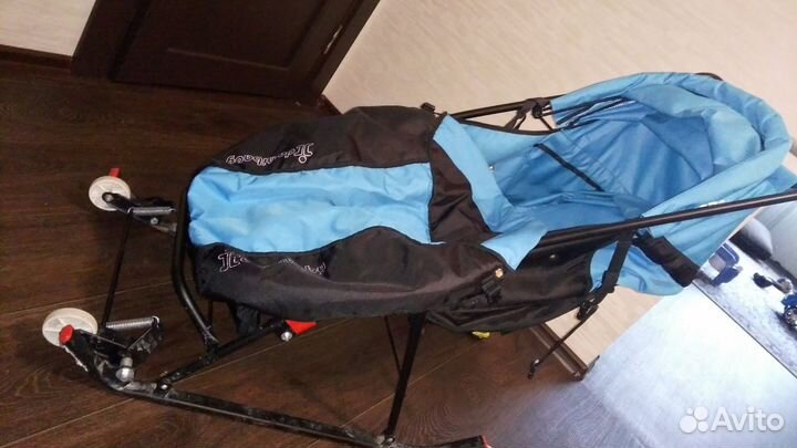 Продам санки - коляска