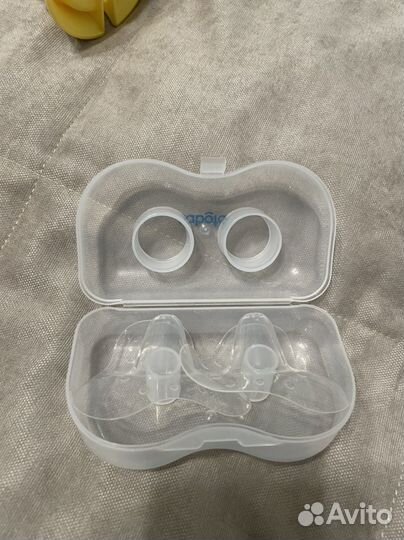 Молокоотсос medela электрический