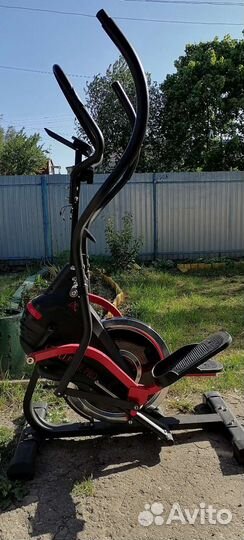 Эллиптический тренажер