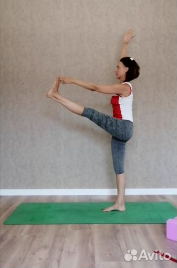 Тренер по йоге, йогатерапия