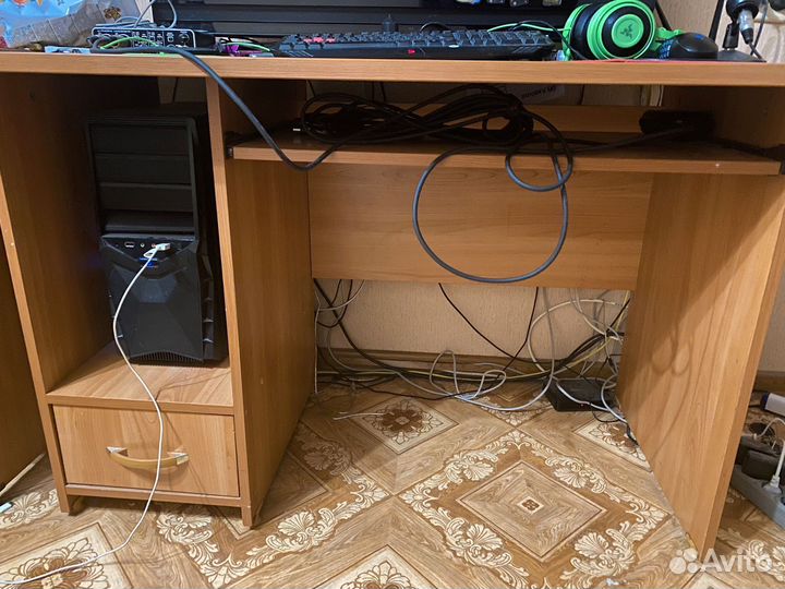 Компьютерный стол бу