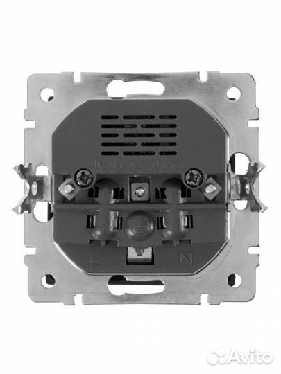 Розетка встраиваемая Werkel с заземлением