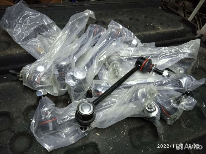 Косточки передние для dodge Challenger LC