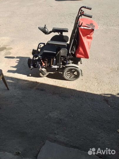 Инвалидная электроколяска