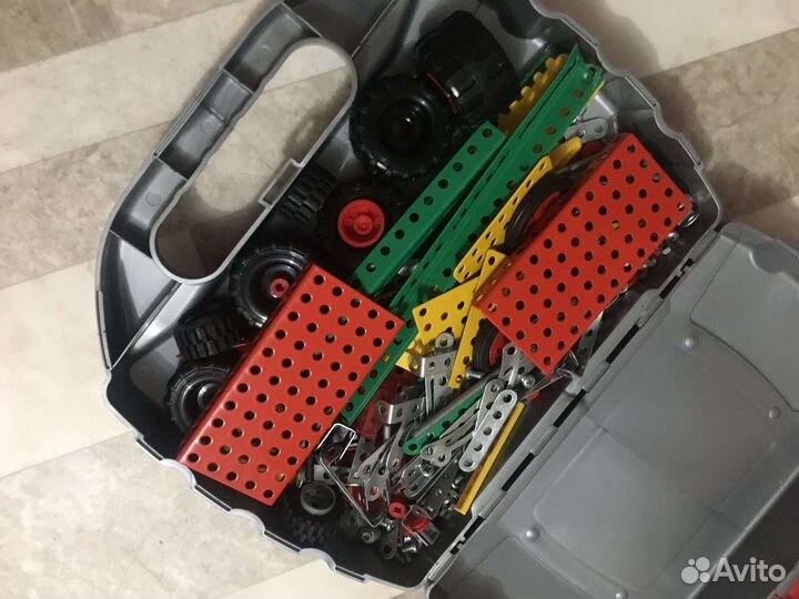 Железный конструктор