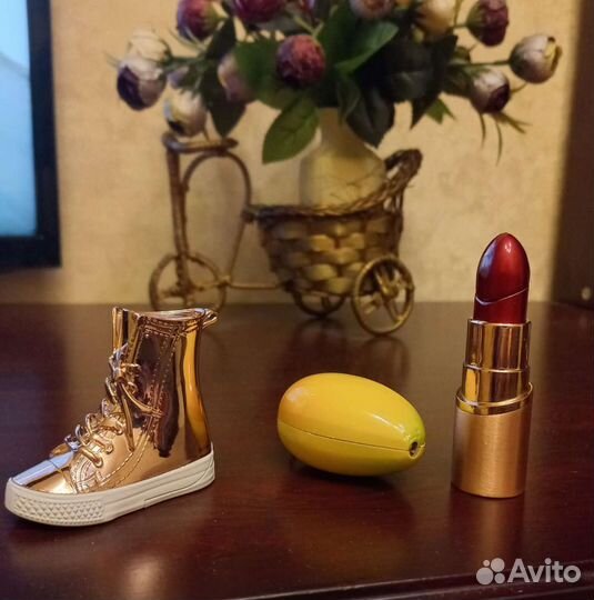 Набор стильных зажигалок