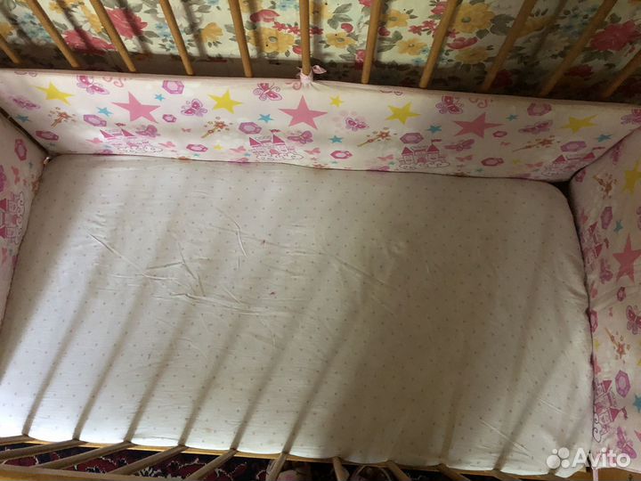 Детская кроватка