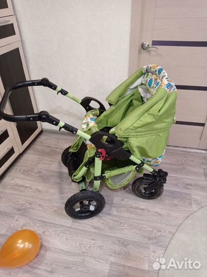 Детская коляска 3 в 1