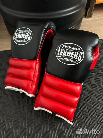 Перчатки боксерские leaders LS на шнуровке 14 oz