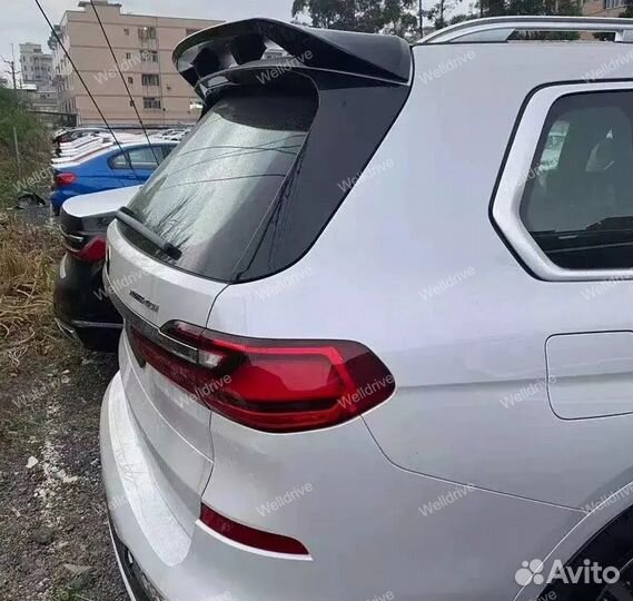 Обвес BMW X7 G07 со спойлерами черный глянец