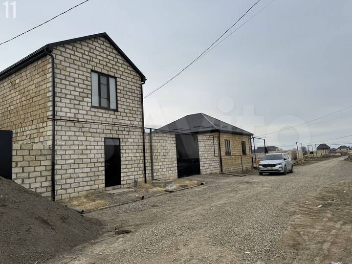 Дом 270 м² на участке 5 сот.