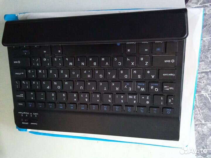 Клавиатура беспроводная новая для планшета Lenovо