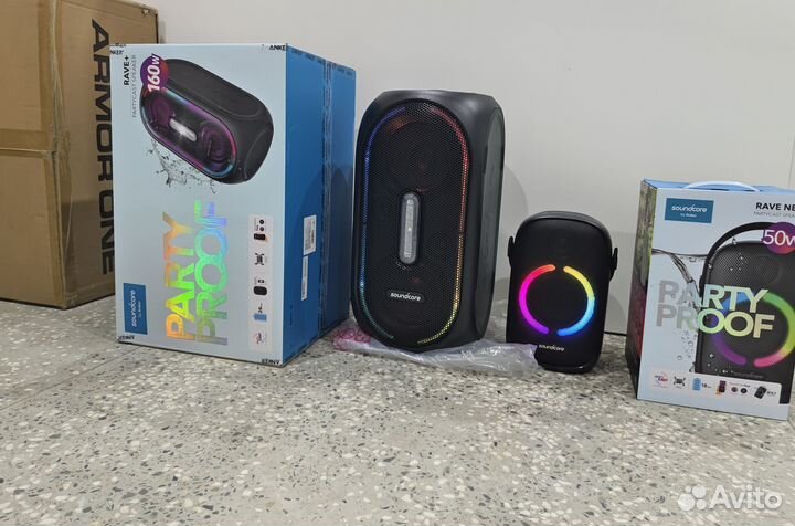 Портативная колонка Anker Soundcore Rave