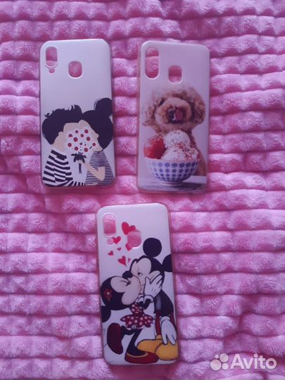 Бампер новый на самсунг А 40