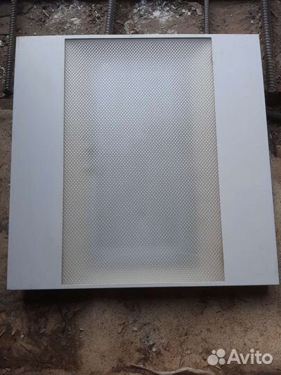 Плафоны LED белые б/у 18шт, цена за 1шт