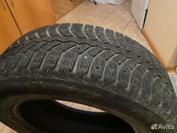 Bridgestone Blizzak DM-V2 235/60 R18