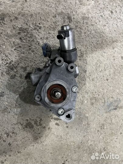 Насос гудроусилителя Ауди а8 d 4,2 Cdra