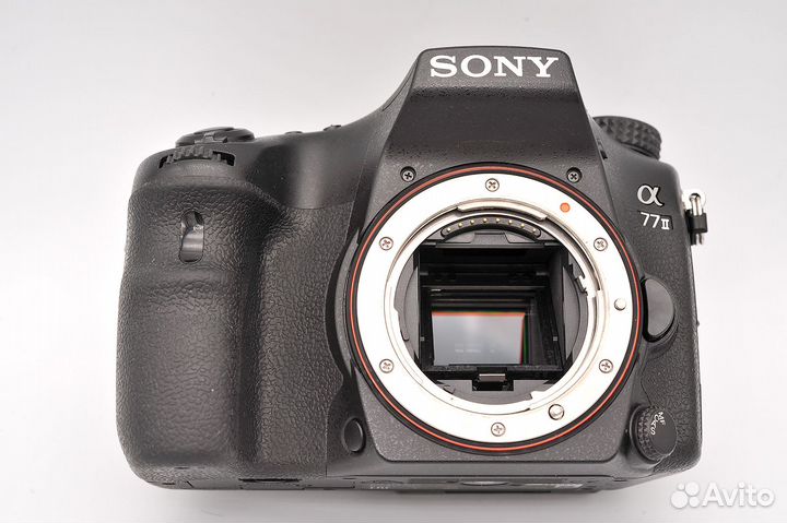 Sony A-77 II body