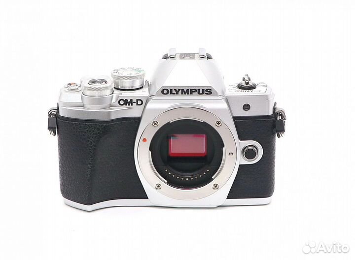Olympus OM-D E-M10 Mark III body silver (пробег 24