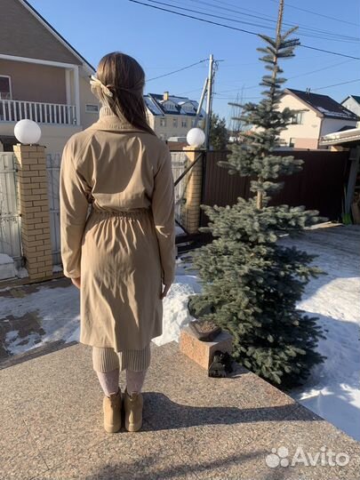 Плащь женский